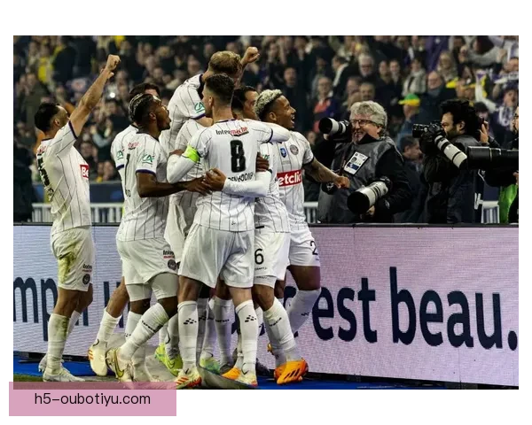 以德罗称法甲对手强硬超出预期